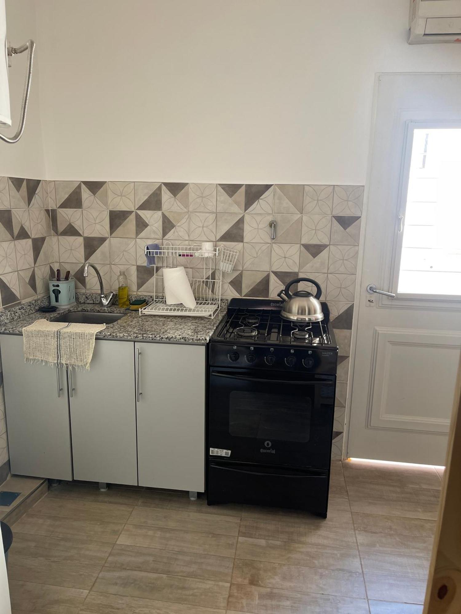 Departamento En Vicente Lopez Hasta 3 Personas Super Comodo * Florida
